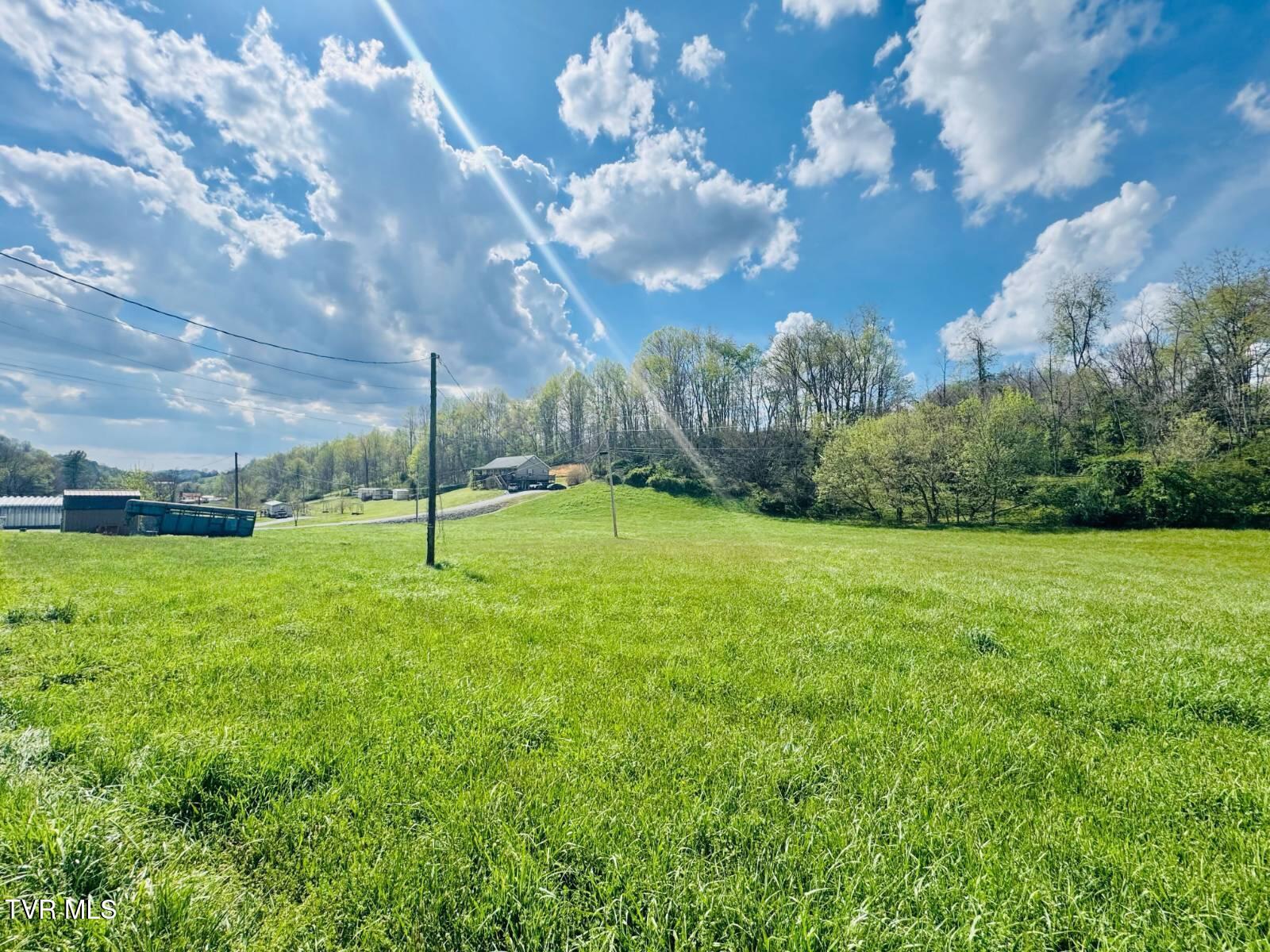 31111 Rich Valley Road Meadowview, VA 24361 - Photo 17 of 18 17