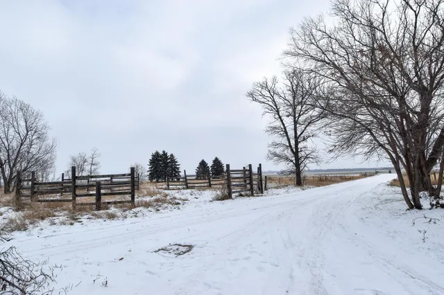 $236,000 | 23372 140th Street Southeast, Plummer, MN 56748