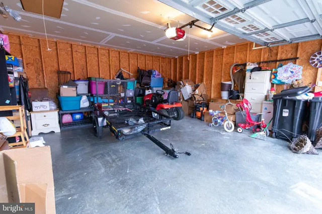 $379,900 | 57 Kapalua Court, Martinsburg, WV 25403