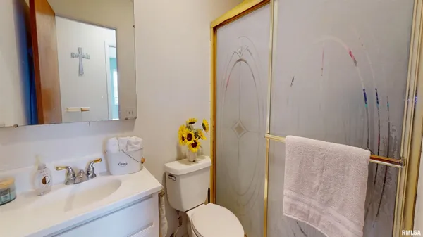 $179,900 | 1800 East St Jude Court, Peoria Heights, IL 61616