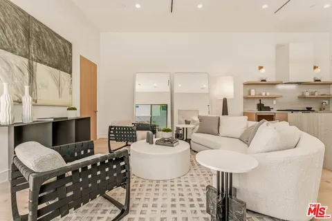 $3,899,000 | 4630 Saloma Avenue, Sherman Oaks, CA 91403