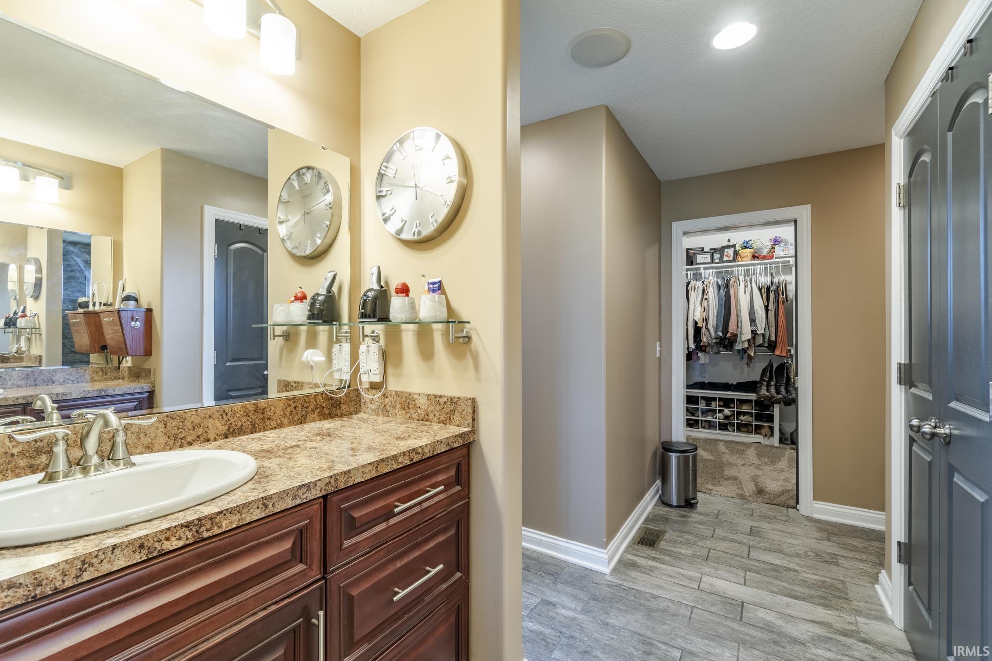 2217 Kroemer Road Fort Wayne, IN 46808 - Photo 27 of 35 Gallery Image 27