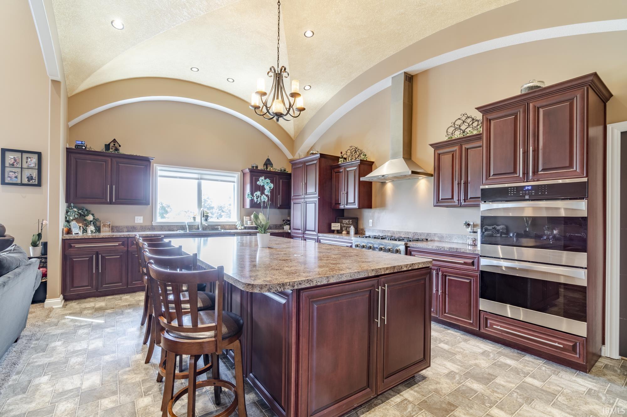 2217 Kroemer Road Fort Wayne, IN 46808 - Photo 3 of 35 Gallery Image 3