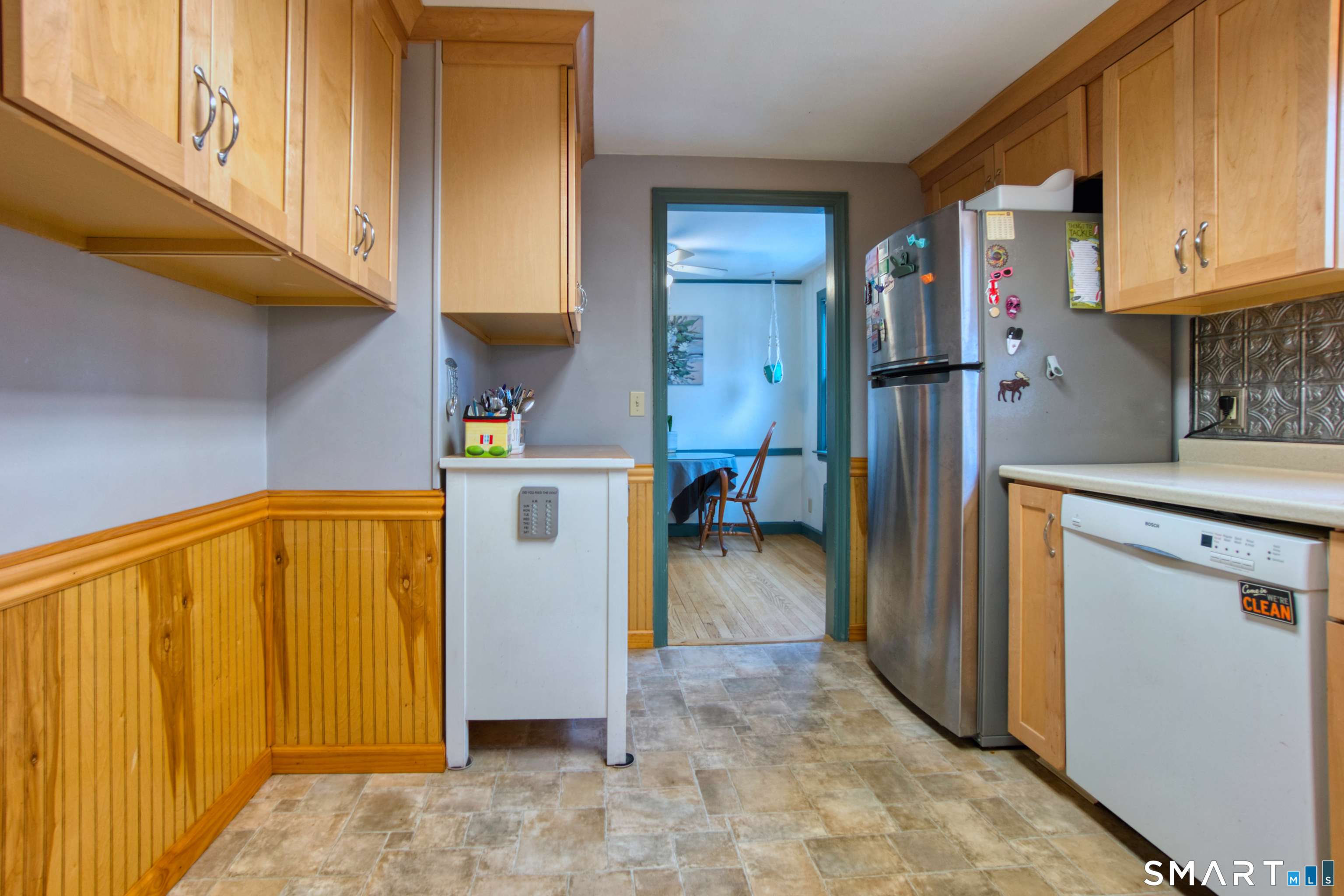 45 Doane Street Manchester, CT 06042 - Photo 8 of 29