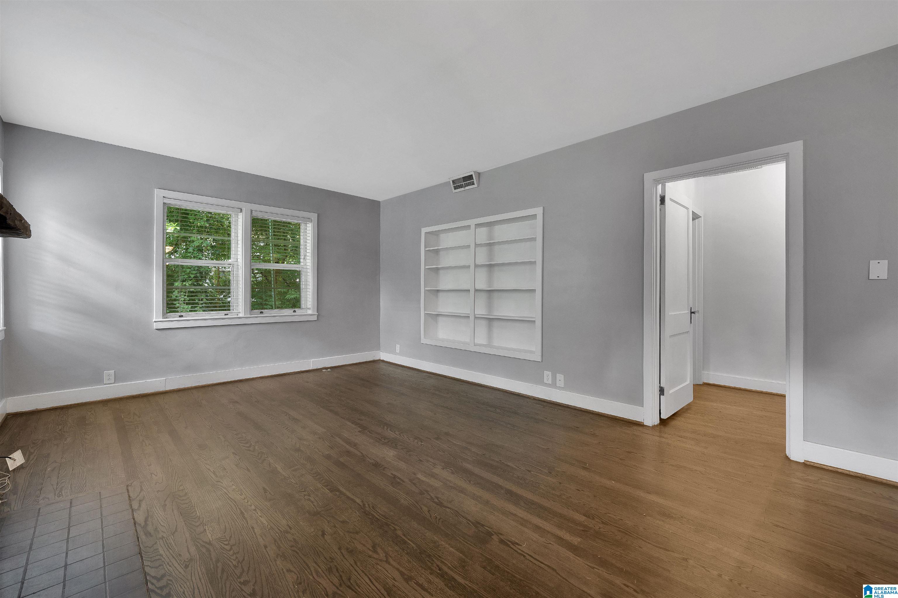 1717 Shades Crest Road Birmingham, AL 35216 - Photo 17 of 33