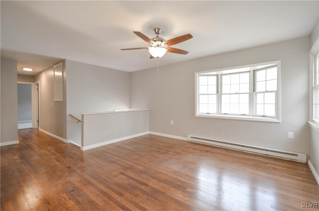 439 Blue Shutters Road Moscow, PA 18444 - Photo 2 of 25 Gallery Image 2