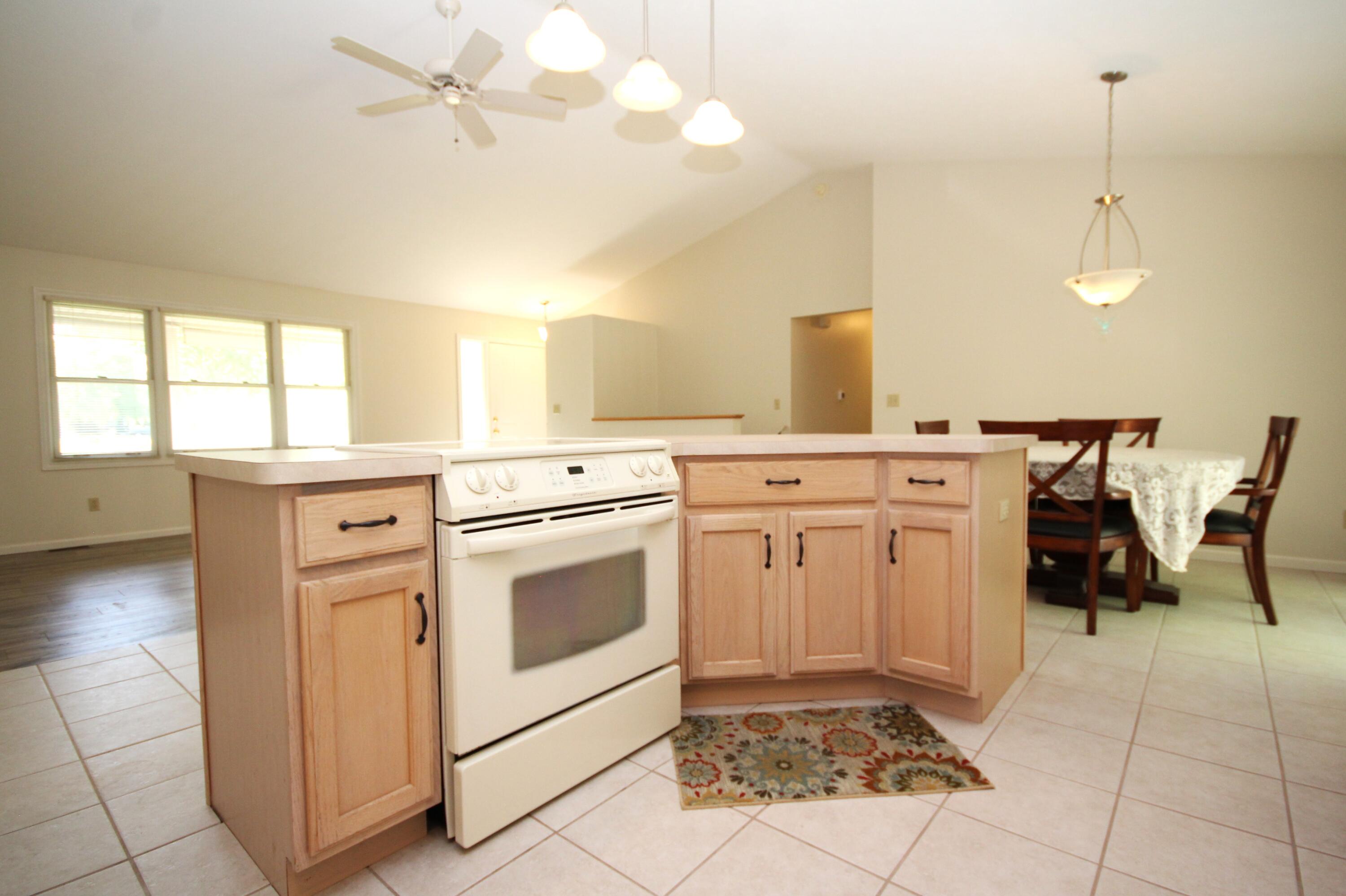 52201 Pine Tree Lane Three Rivers, MI 49093 - Photo 6 of 29 6
