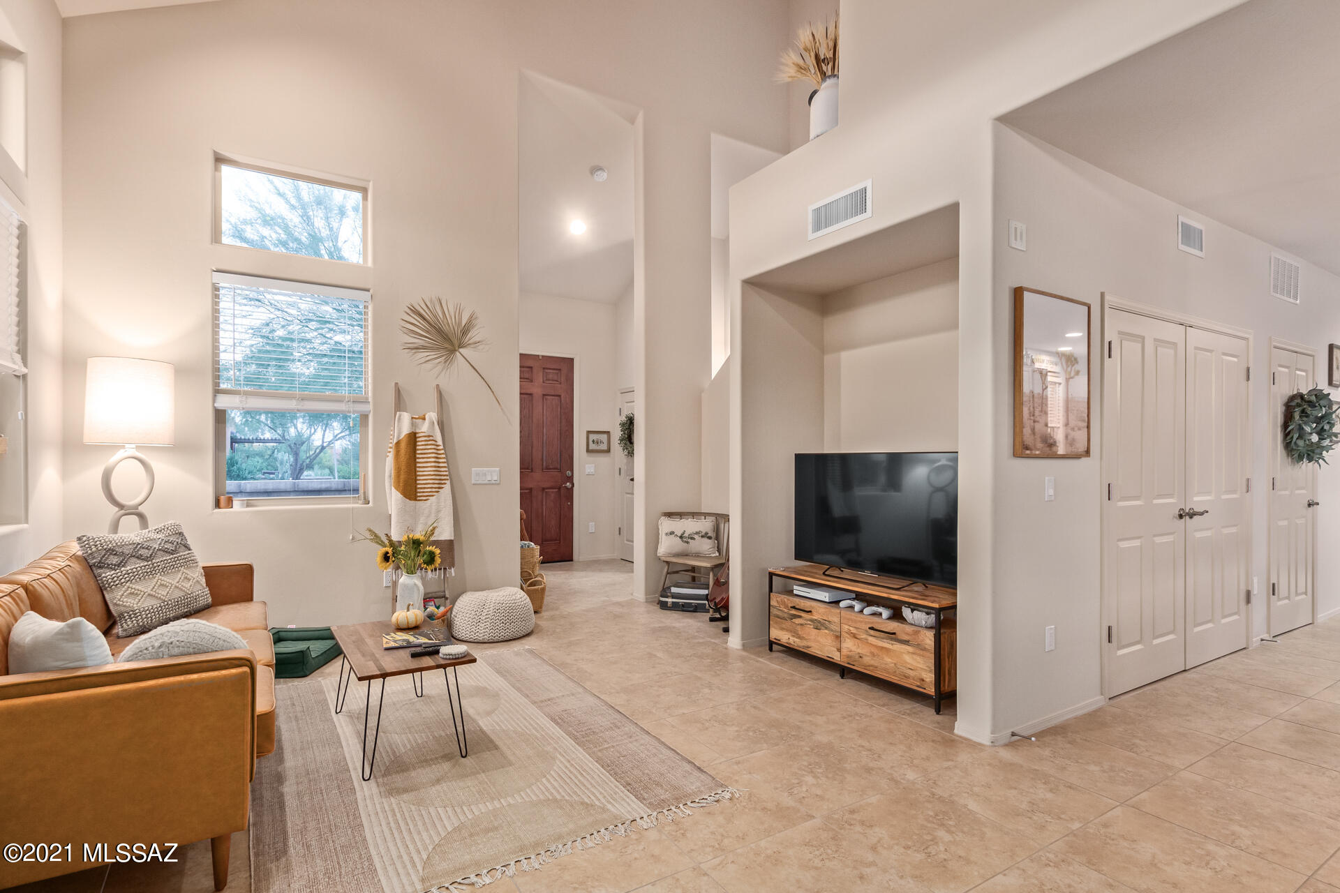 10564 East Marchetti Loop Tucson, AZ 85747 - Photo 6 of 28