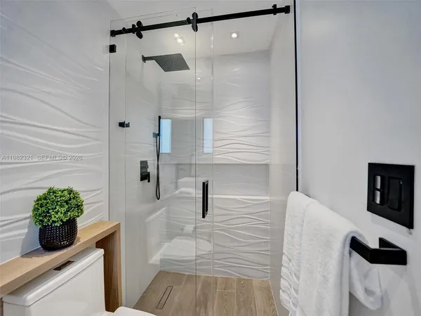 $4,750 | 2066 Northeast 174th Street, North Miami Beach, FL 33162