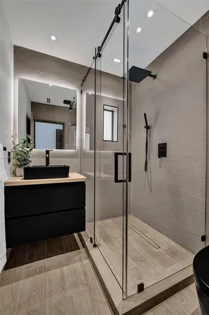 $4,750 | 2066 Northeast 174th Street, North Miami Beach, FL 33162