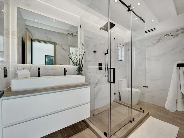 $4,750 | 2066 Northeast 174th Street, North Miami Beach, FL 33162