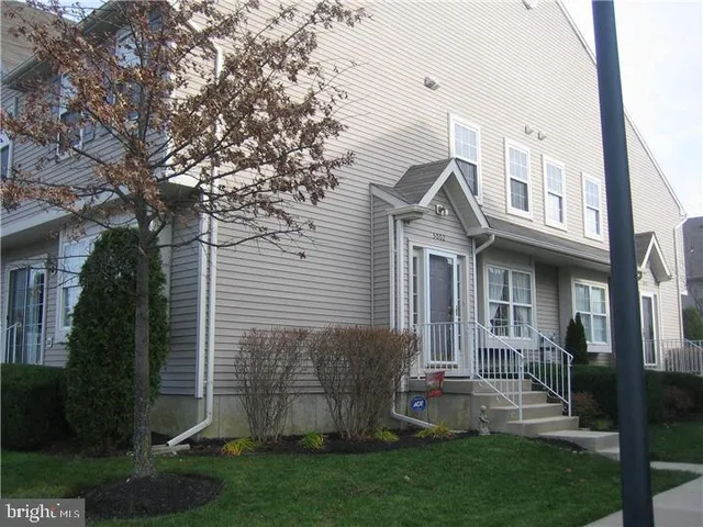 $2,690 | 5002 Essex Lane, Mount Laurel, NJ 08054