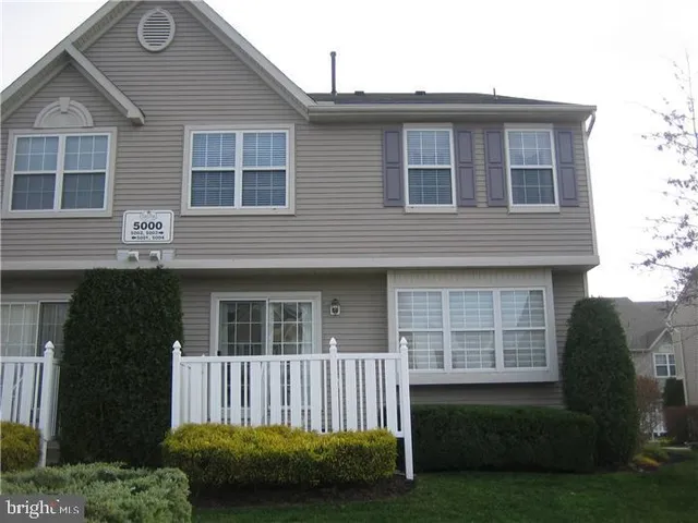 $2,690 | 5002 Essex Lane, Mount Laurel, NJ 08054