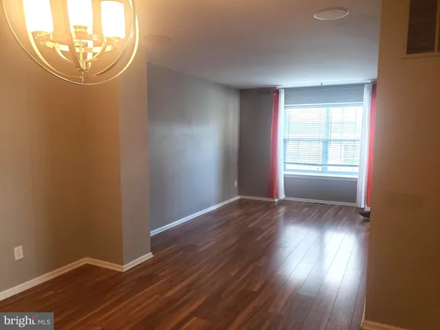 $2,690 | 5002 Essex Lane, Mount Laurel, NJ 08054