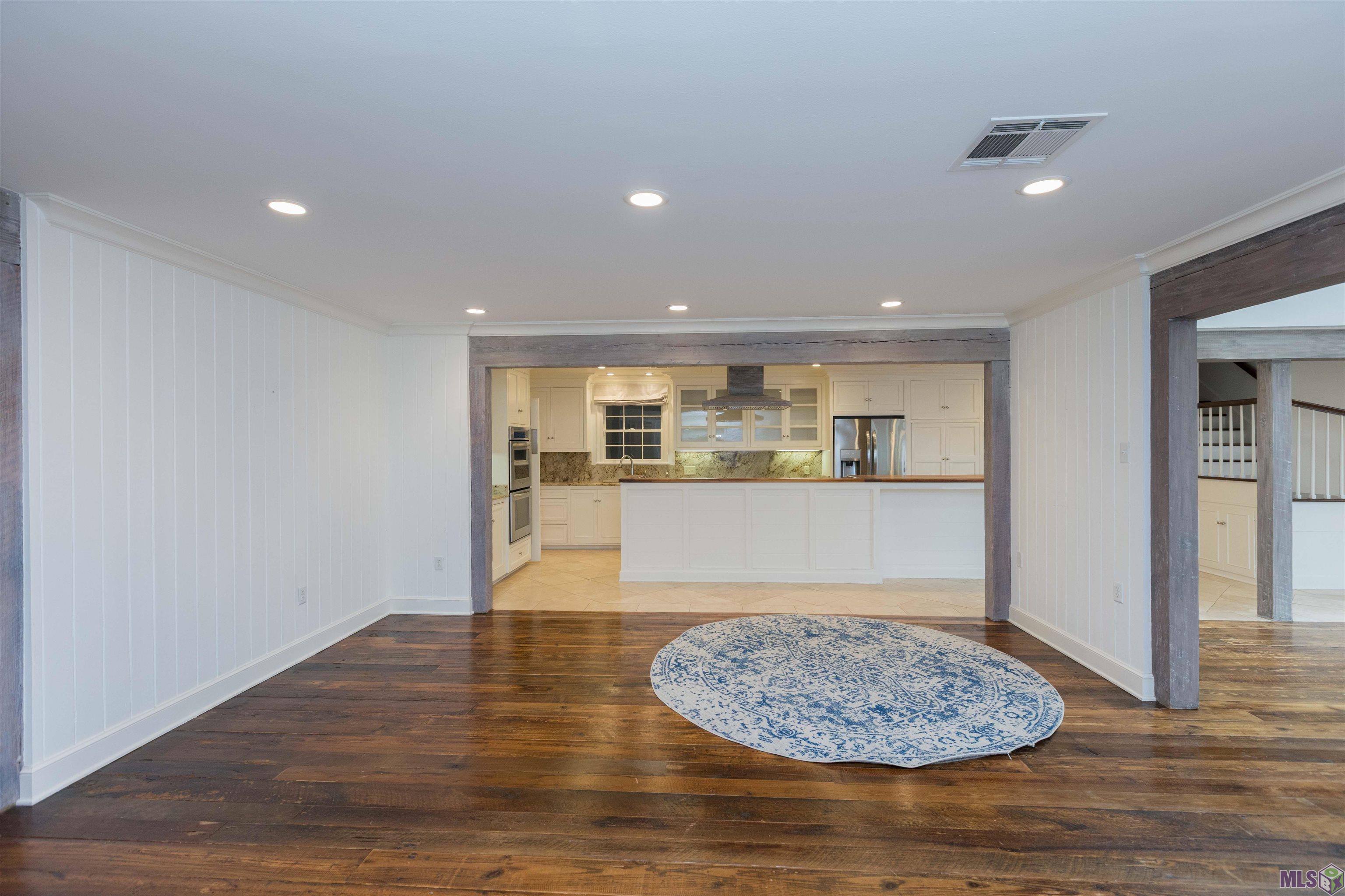 4843 Sweetbriar Street Baton Rouge, LA 70808 - Photo 18 of 56 Sunroom and kitchen view