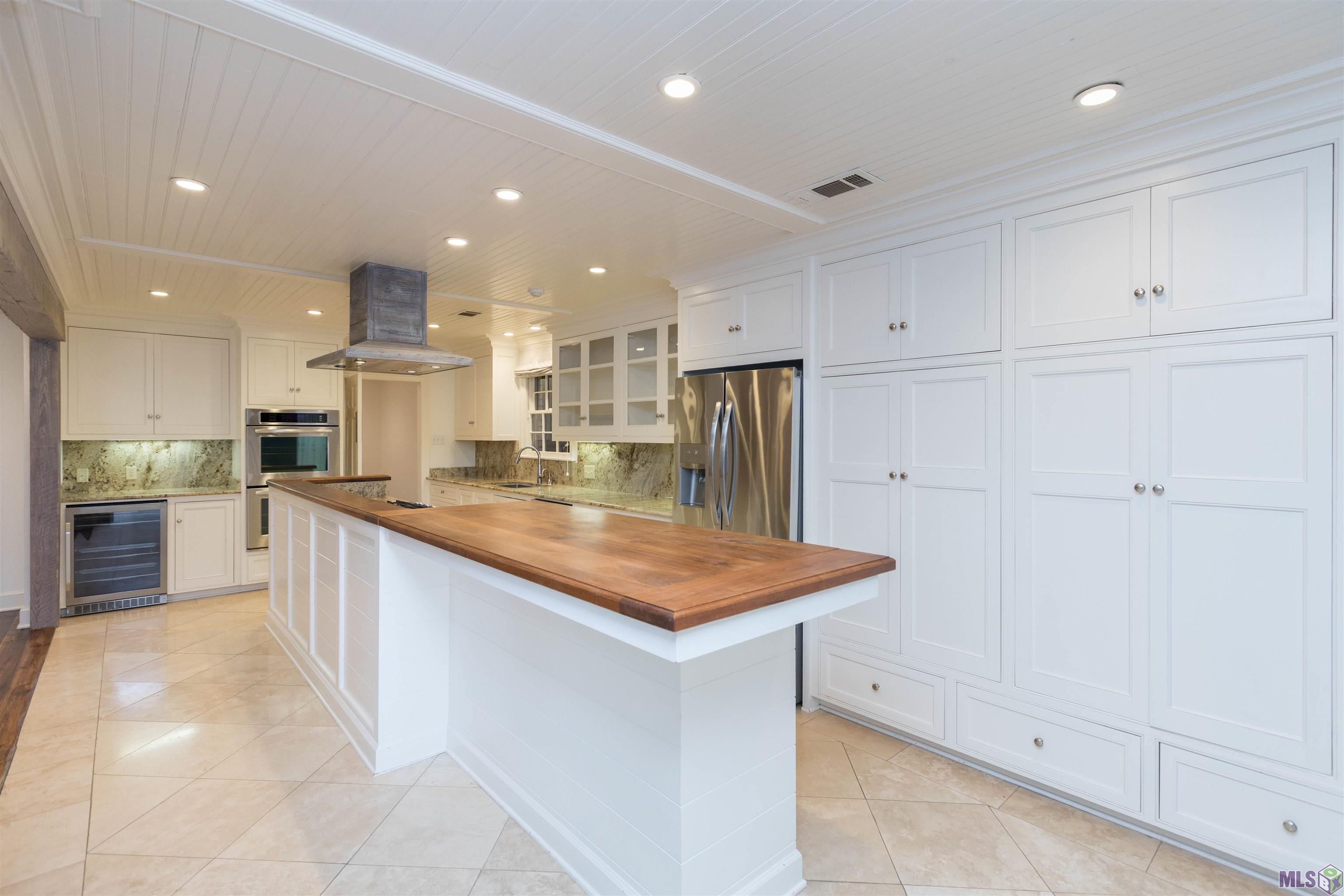 4843 Sweetbriar Street Baton Rouge, LA 70808 - Photo 24 of 56 Kitchen view 4