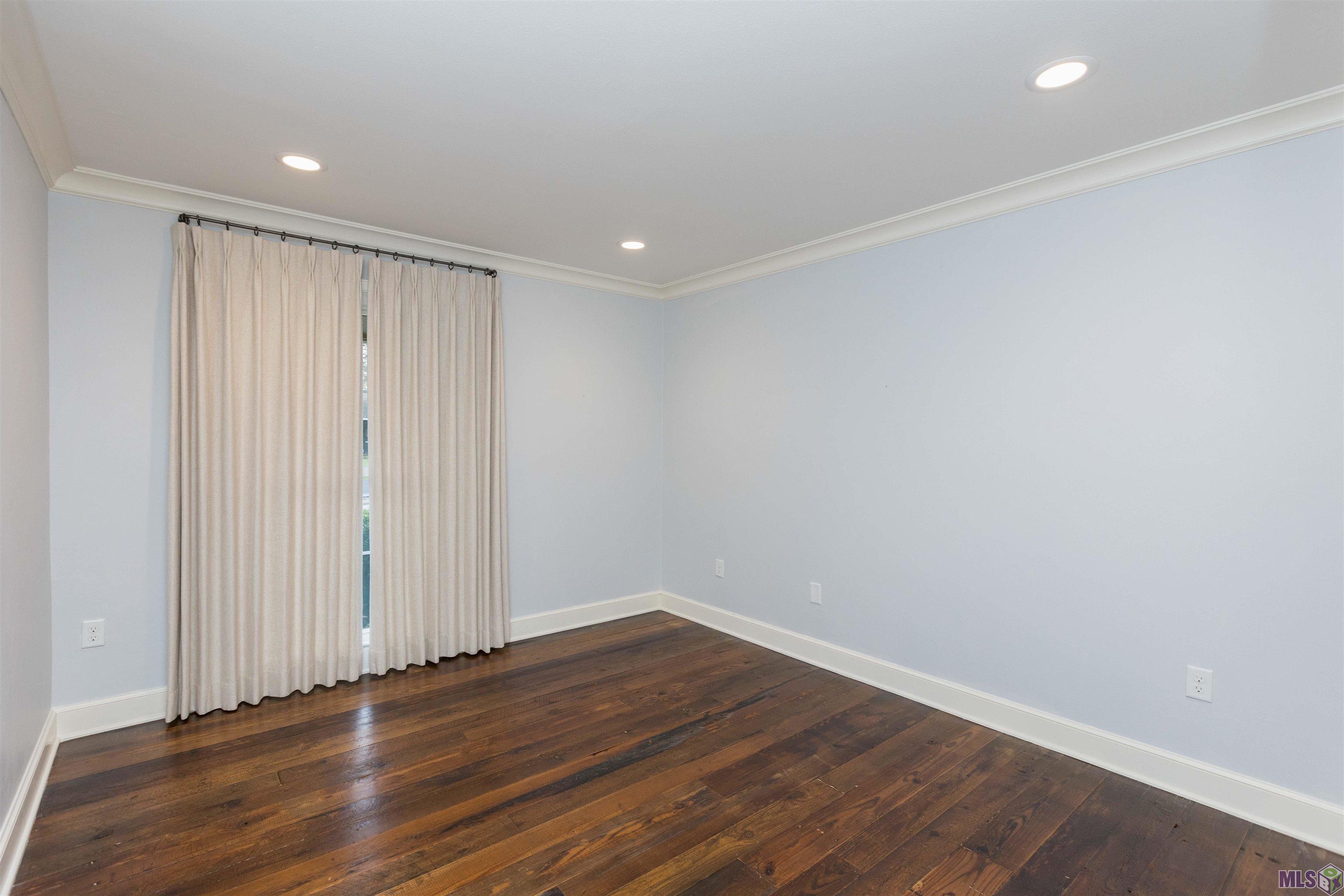 4843 Sweetbriar Street Baton Rouge, LA 70808 - Photo 49 of 56 Office