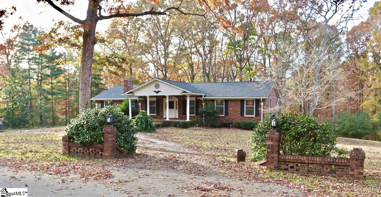 104 Hillandale Road Pendleton, SC 29670 - Photo 1 of 22