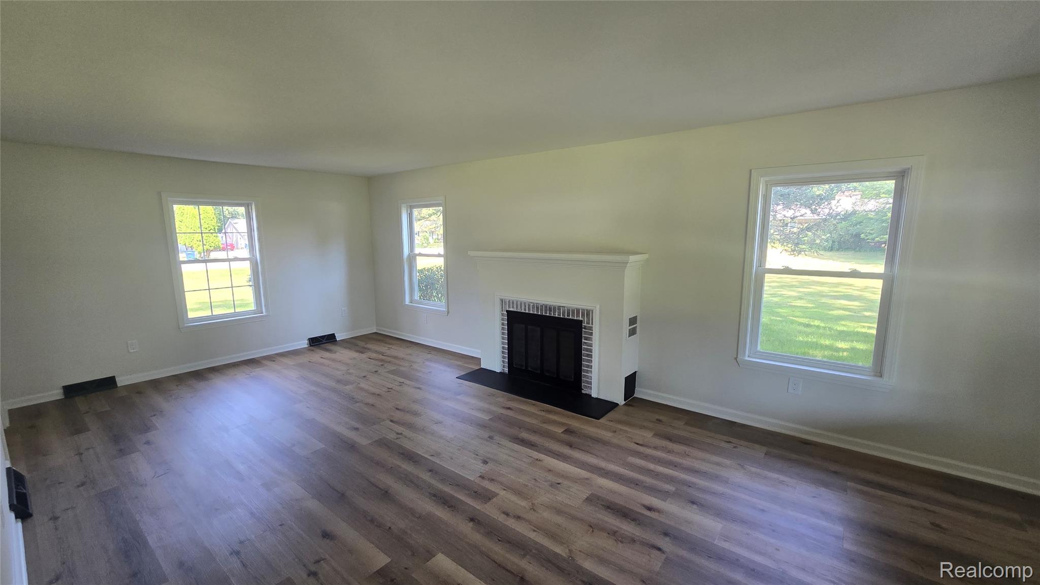 1804 Curtis Road Birch Run, MI 48415 - Photo 9 of 33 20250723_144220.jpg