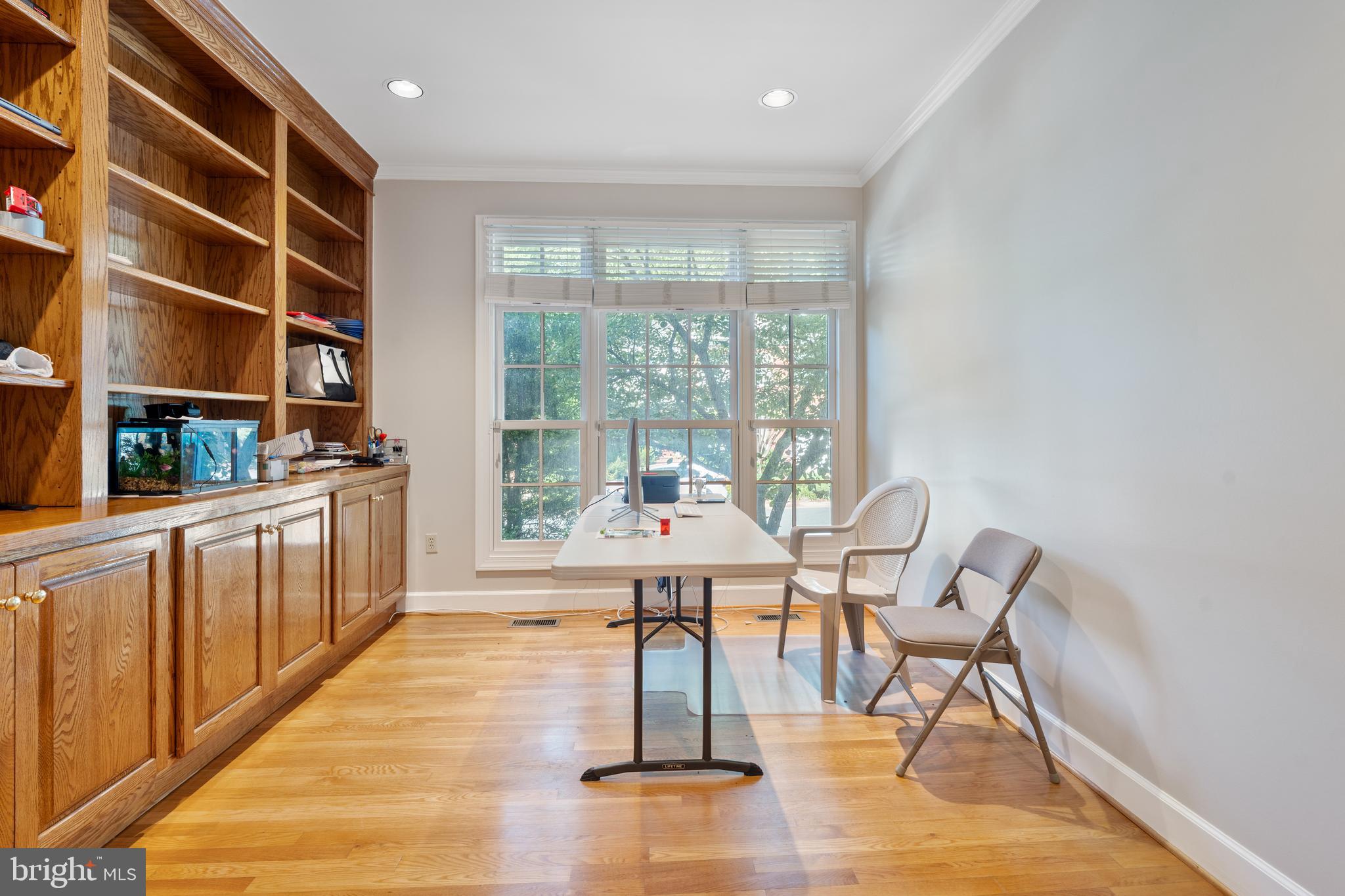 7815 Stable Way Potomac, MD 20854 - Photo 13 of 36 a view of a room with furniture and lots of wooden floor