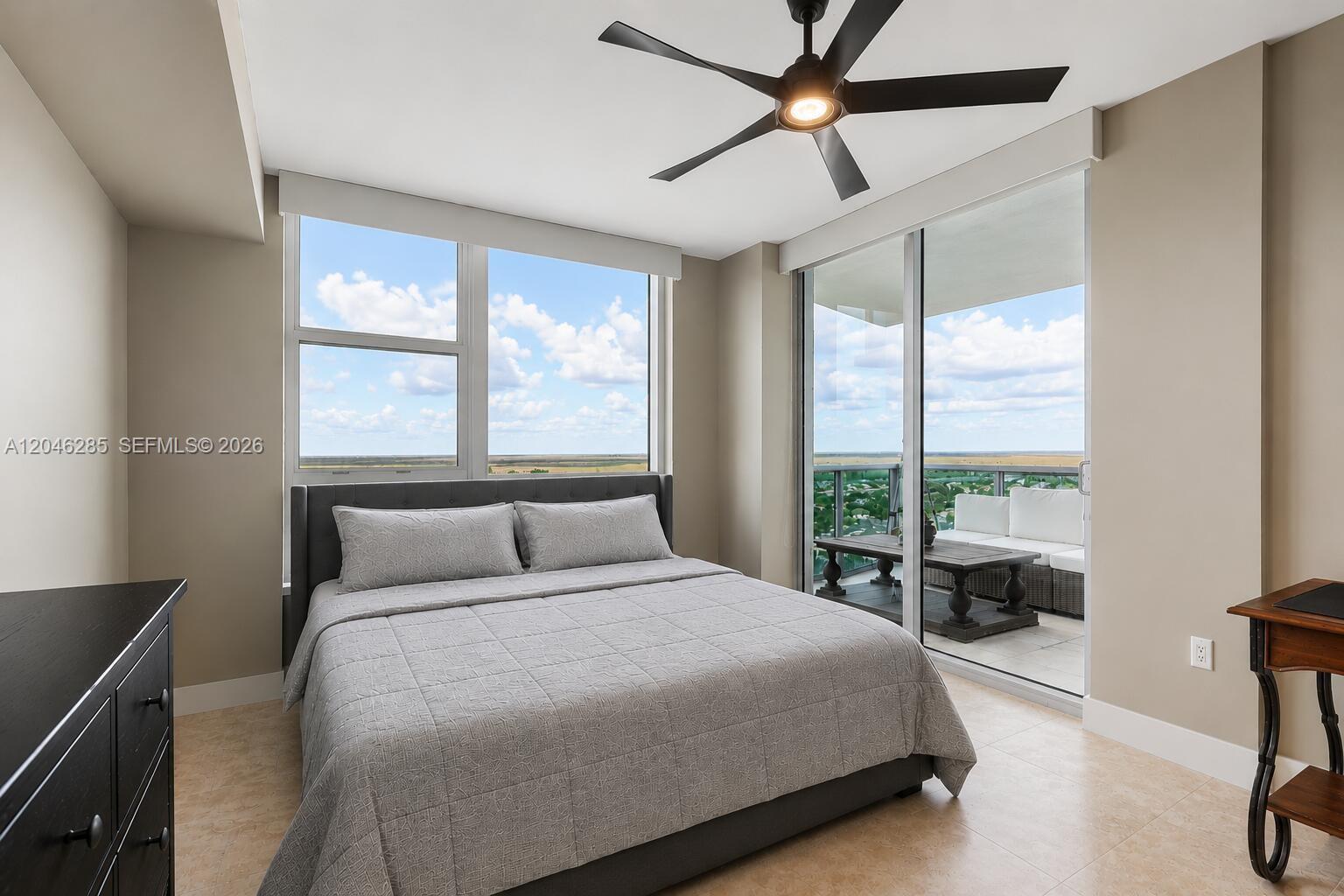 2641 North Flamingo Road, Unit 2308 Plantation, FL 33323 - Photo 9 of 39