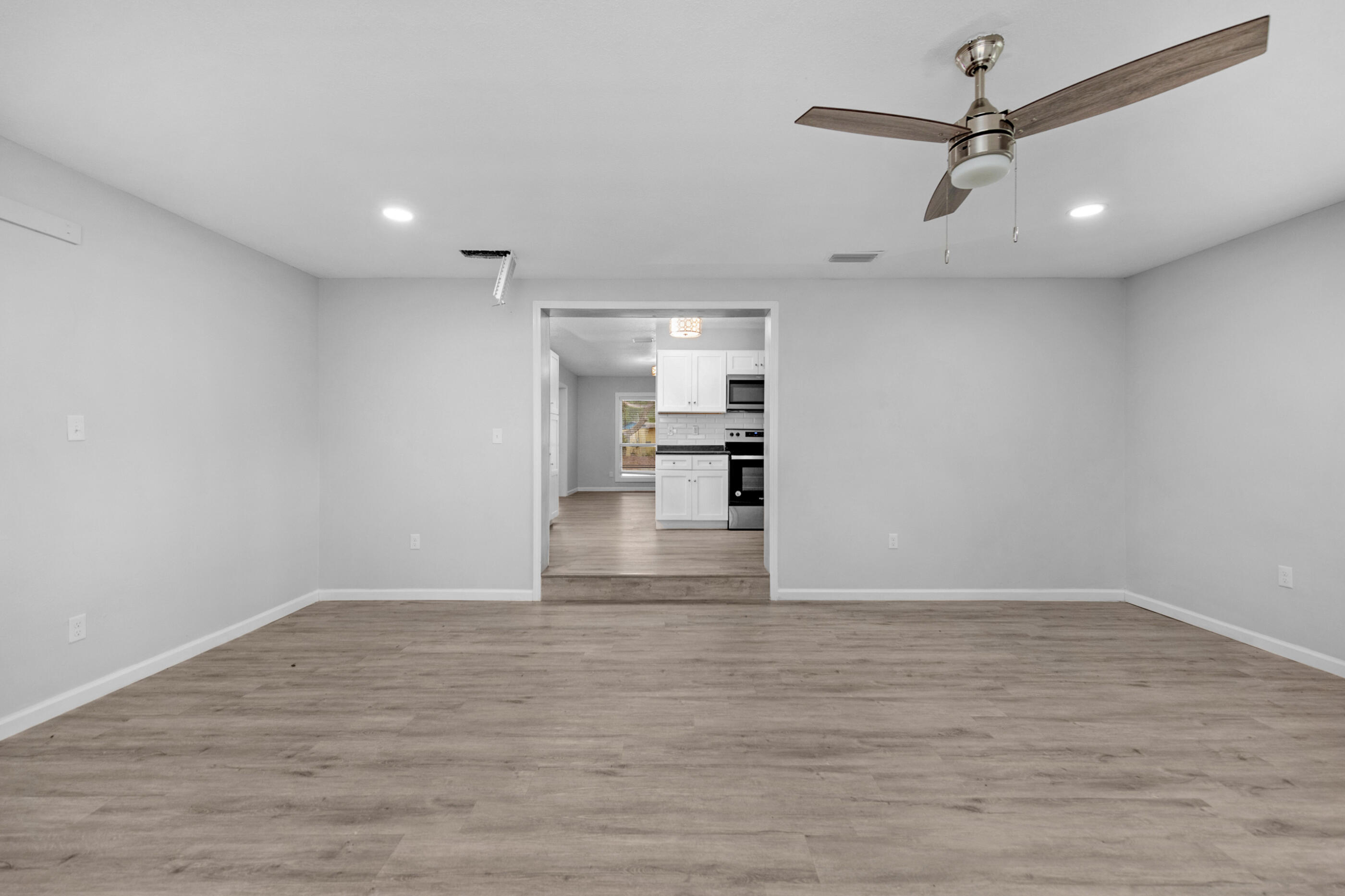 116 Merle Circle Fort Walton Beach, FL 32547 - Photo 5 of 38 Merle-7-2