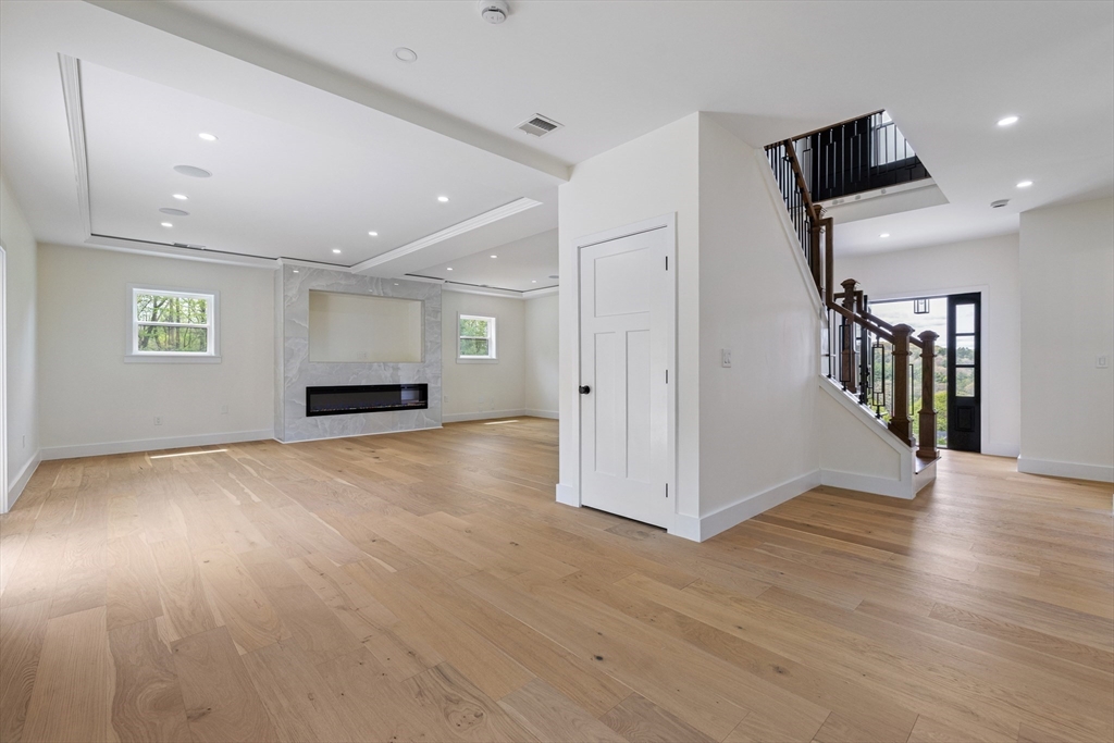 4 Eagleton Street Spencer, MA 01562 - Photo 14 of 32