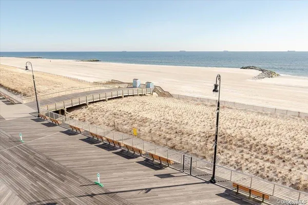 $55,000 | 100 West Broadway, Unit 4F, Long Beach, NY 11561