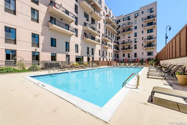 $55,000 | 100 West Broadway, Unit 4F, Long Beach, NY 11561