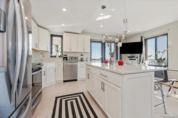 $55,000 | 100 West Broadway, Unit 4F, Long Beach, NY 11561