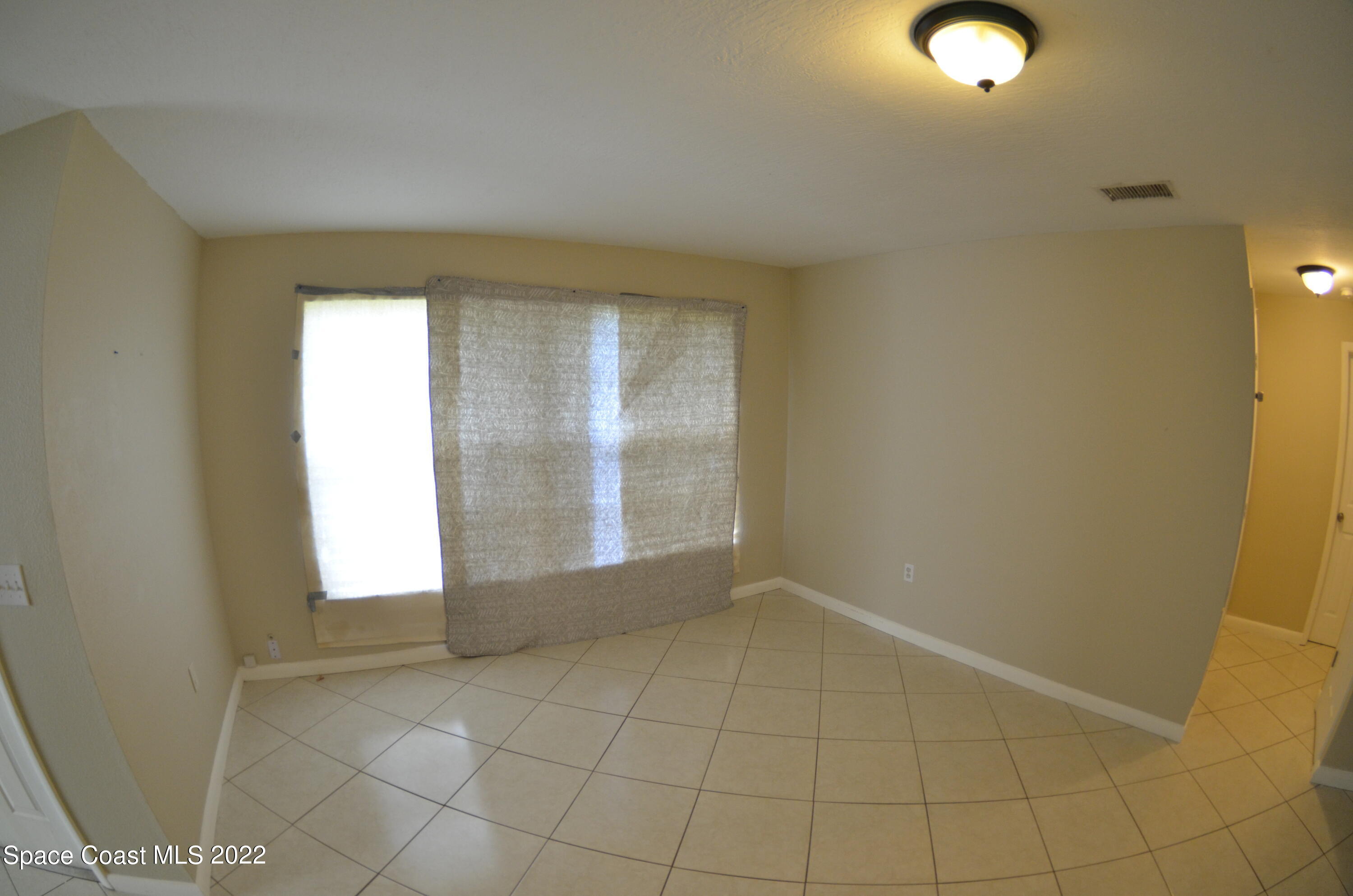 2912 Pembroke Road Melbourne, FL 32935 - Photo 7 of 23 DSC_7566