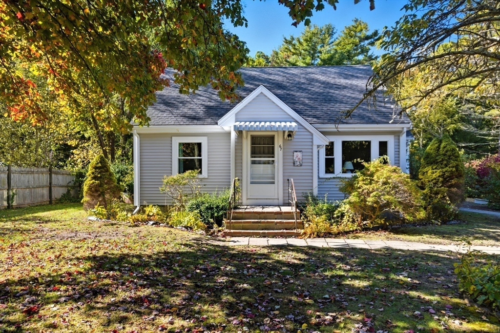 67 Swifts Beach Road Wareham, MA 02571 - Photo 1 of 37 Gallery Image 1
