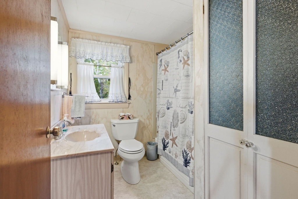 67 Swifts Beach Road Wareham, MA 02571 - Photo 18 of 37 Gallery Image 18