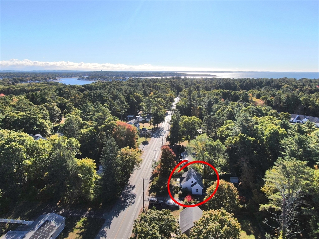 67 Swifts Beach Road Wareham, MA 02571 - Photo 4 of 37 Gallery Image 4