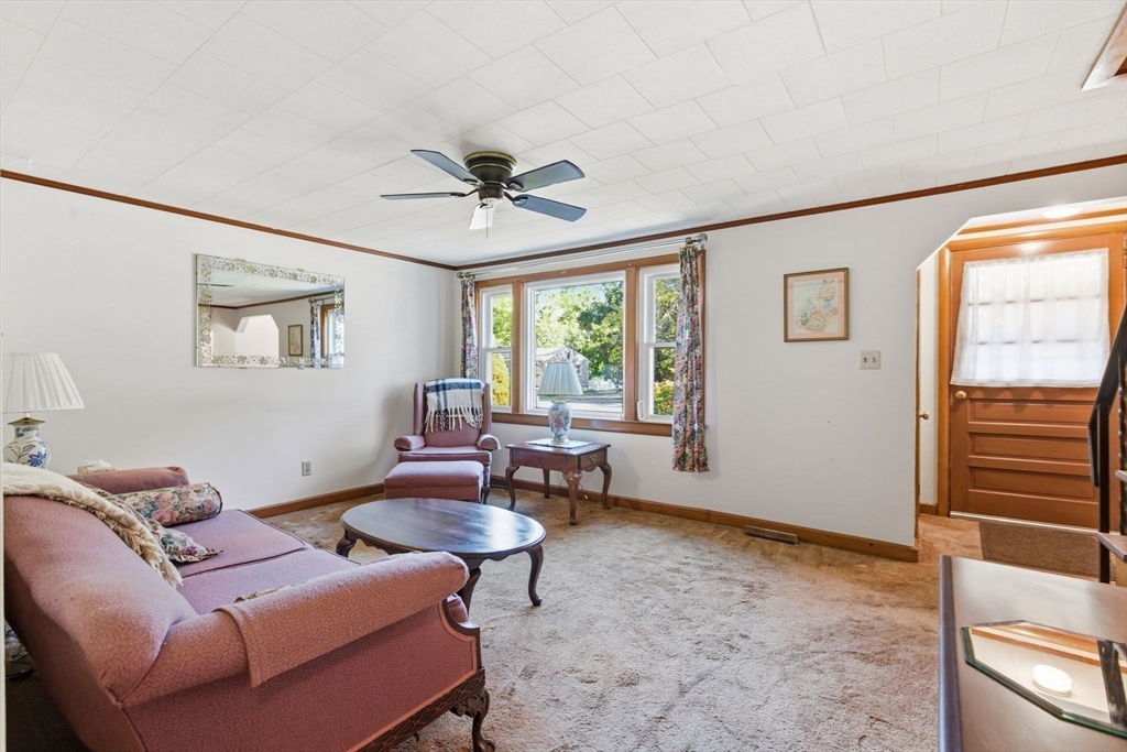 67 Swifts Beach Road Wareham, MA 02571 - Photo 7 of 37 Gallery Image 7