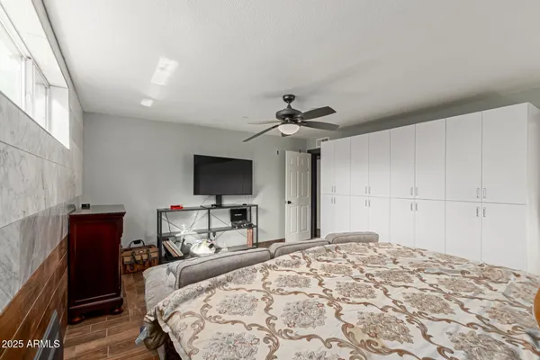 $849,900 | 328 East Bethany Home Road, Phoenix, AZ 85012