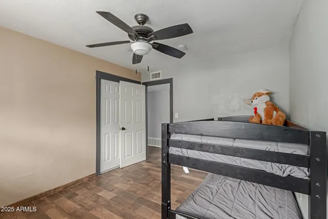 $985,000 | 328 East Bethany Home Road, Phoenix, AZ 85012