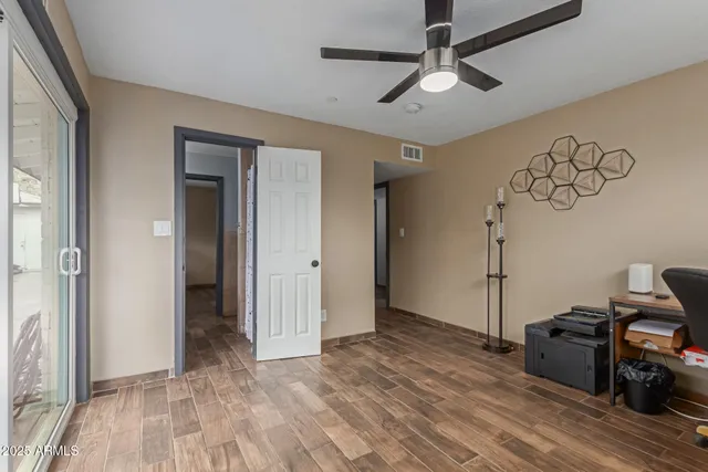 $985,000 | 328 East Bethany Home Road, Phoenix, AZ 85012