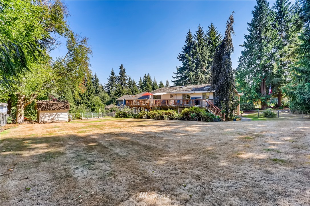 811 175th Street Southwest Bothell, WA 98012 - Photo 25 of 27