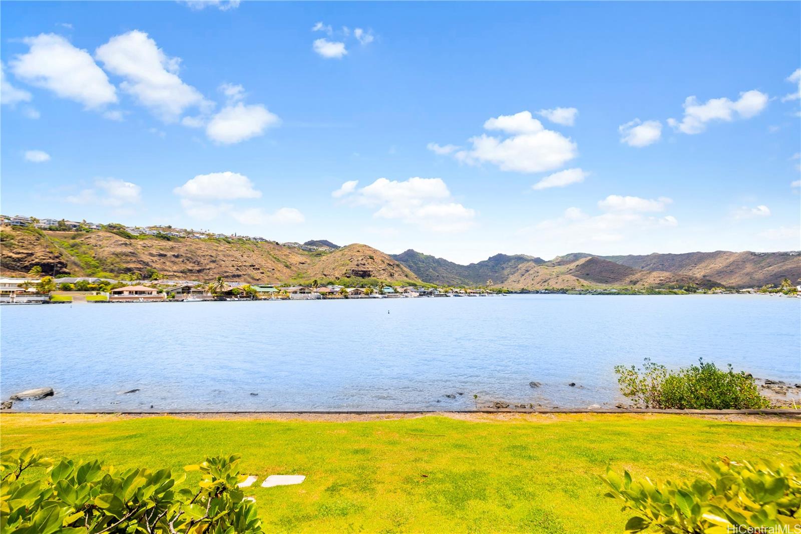 580 Lunalilo Home Road, Unit B2405 Honolulu, HI 96825 - Photo 1 of 1 a view of a lake and a mountain