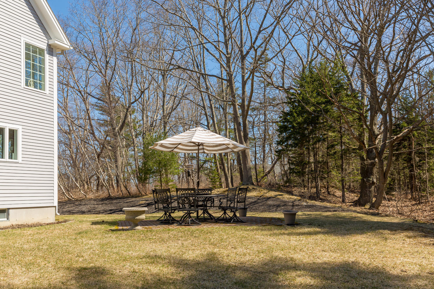 14 Channel View Road Cape Elizabeth, ME 04107 - Photo 37 of 46 Side Yard