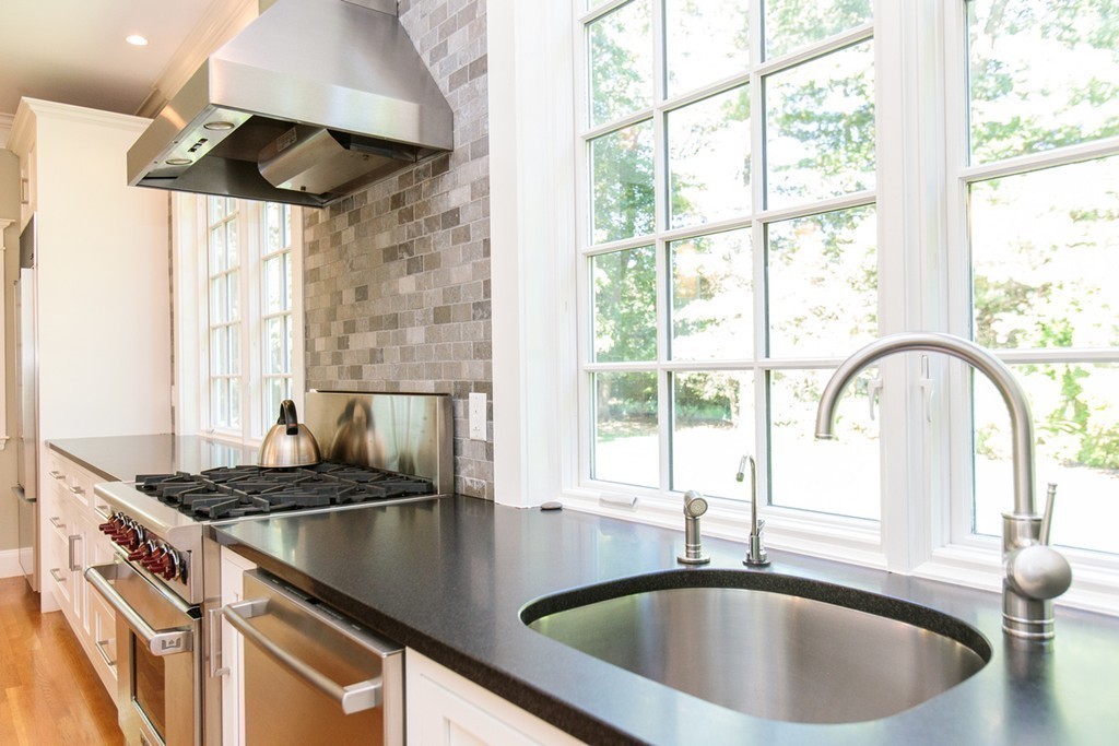 30 Cornell Road Wellesley, MA 02482 - Photo 15 of 30