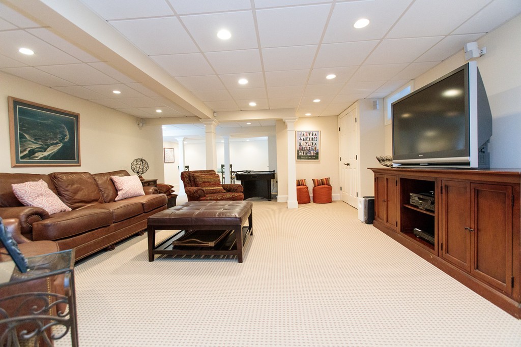 30 Cornell Road Wellesley, MA 02482 - Photo 25 of 30