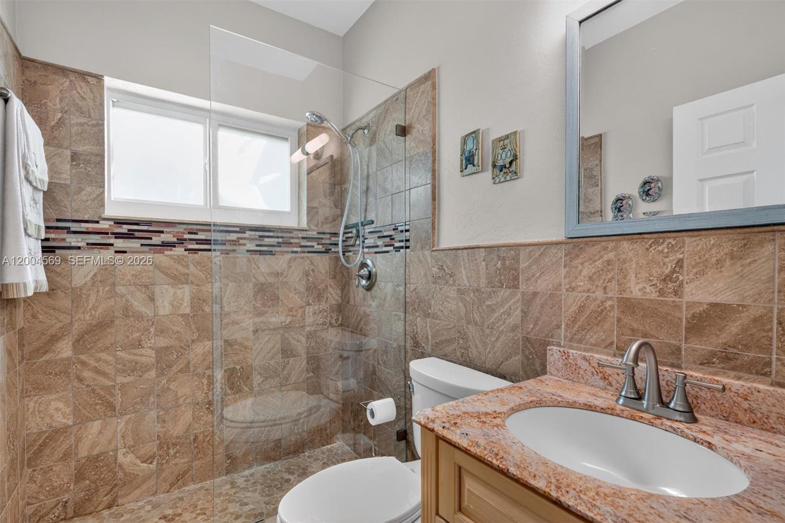 8 Ocean View Boulevard Key Largo, FL 33037 - Photo 27 of 56