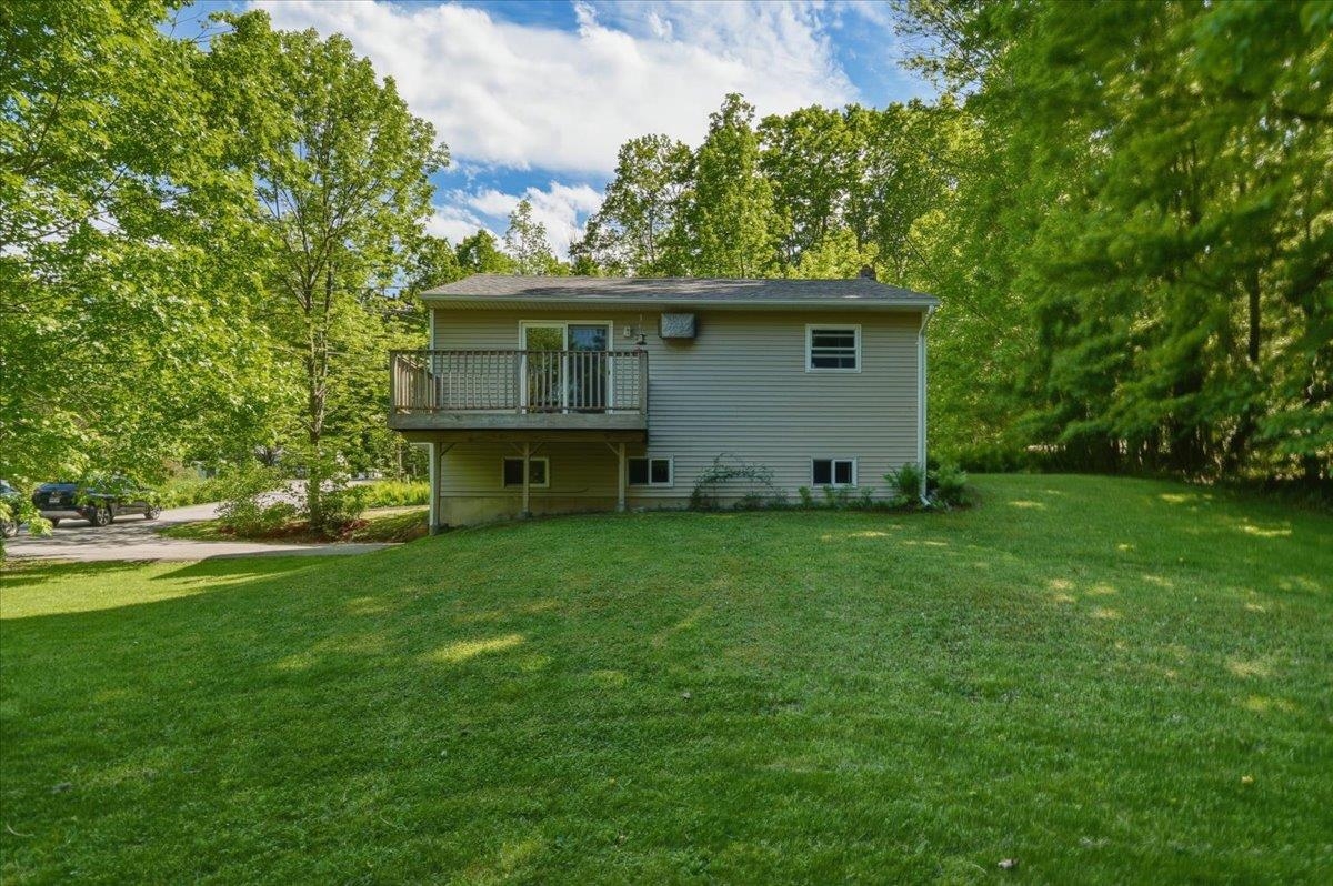 1153 Richmond Road Hinesburg, VT 05461 - Photo 6 of 35