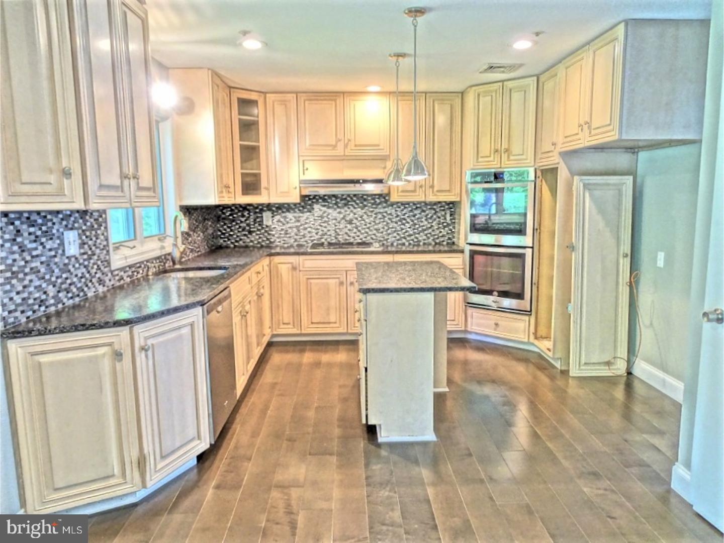1150 Cedar Grove Road Broomall, PA 19008 - Photo 10 of 25 Gallery Image 10