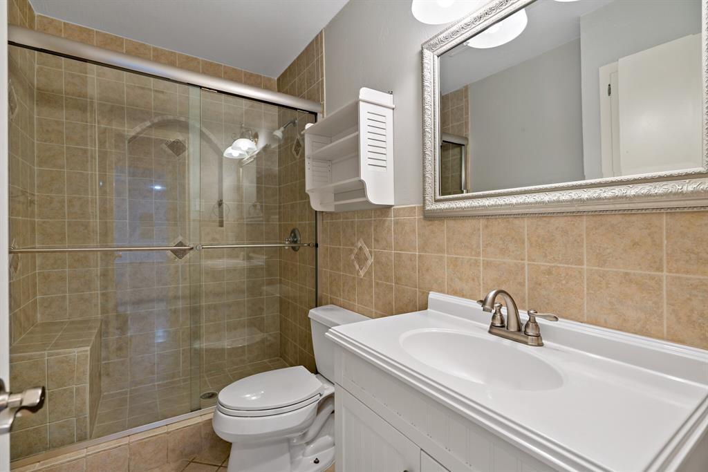 10141 Fieldfare Court Dallas, TX 75229 - Photo 23 of 32