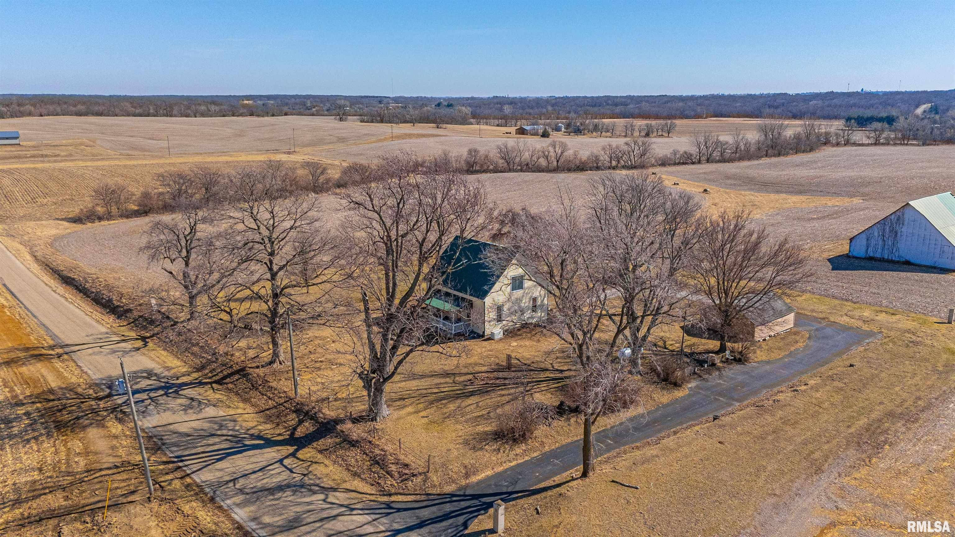8000 Gash Bridge Road Clinton, IL 61727 - Photo 3 of 41