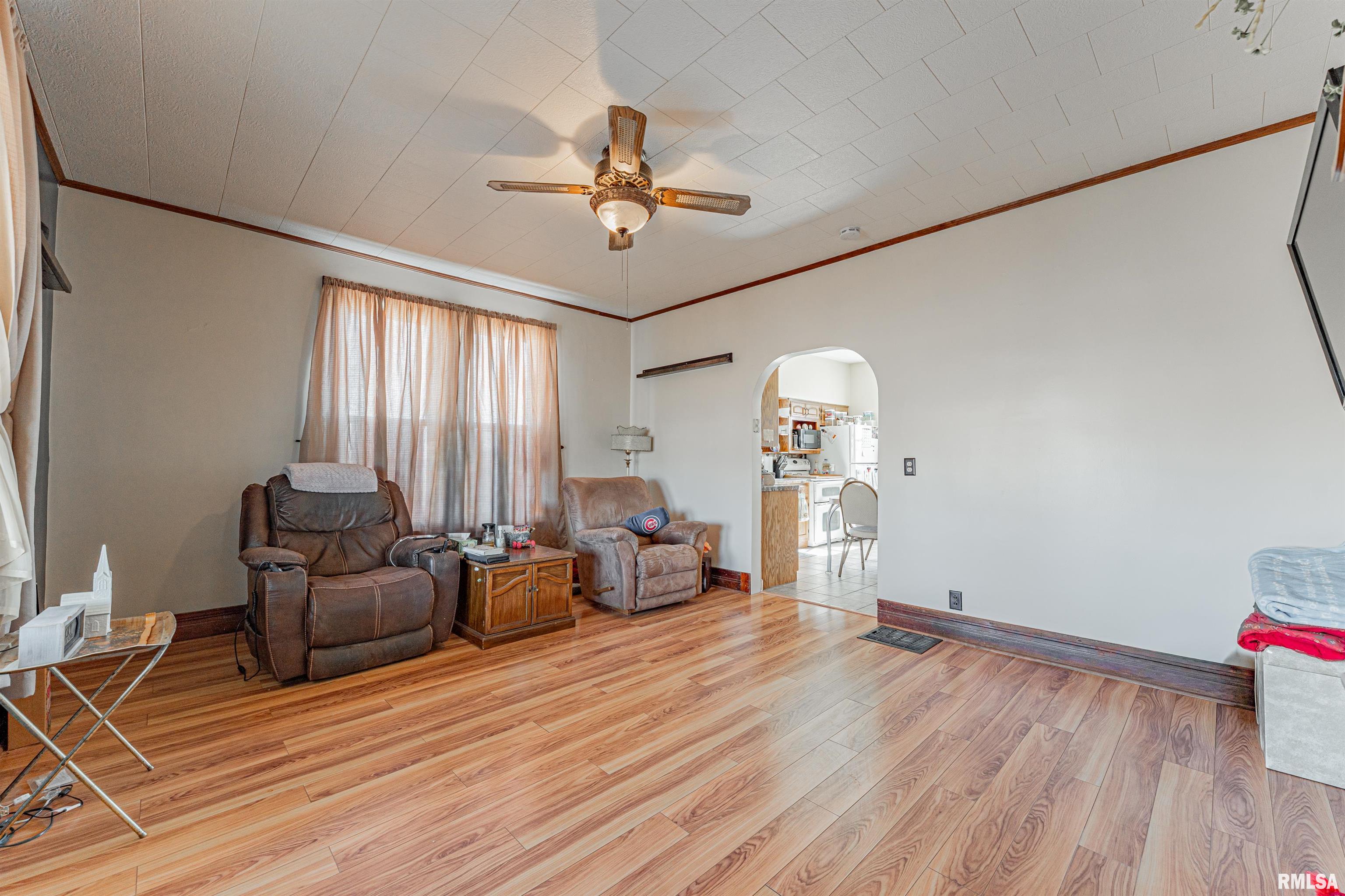 8000 Gash Bridge Road Clinton, IL 61727 - Photo 9 of 41