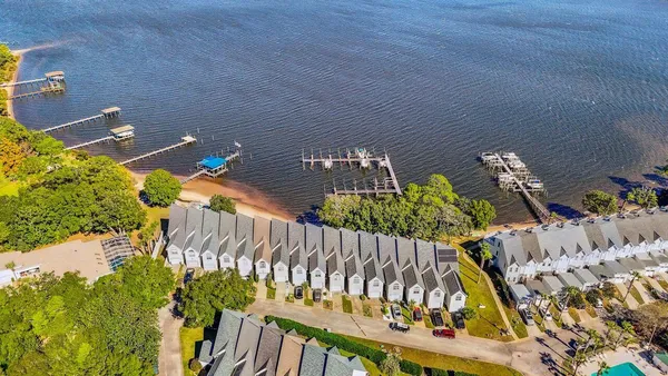 $449,000 | 7222 Majestic Boulevard, Navarre, FL 32566